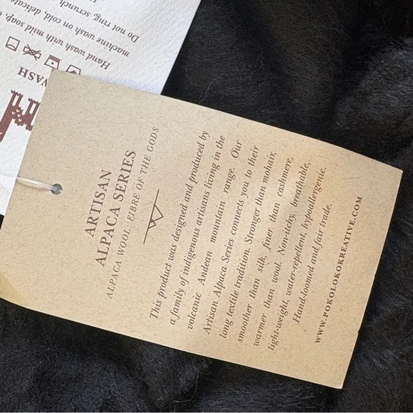 NWT Pokoloko Cowl Neck Poncho Shawl Black "Ink Tartan" One Size - Picture 12 of 14